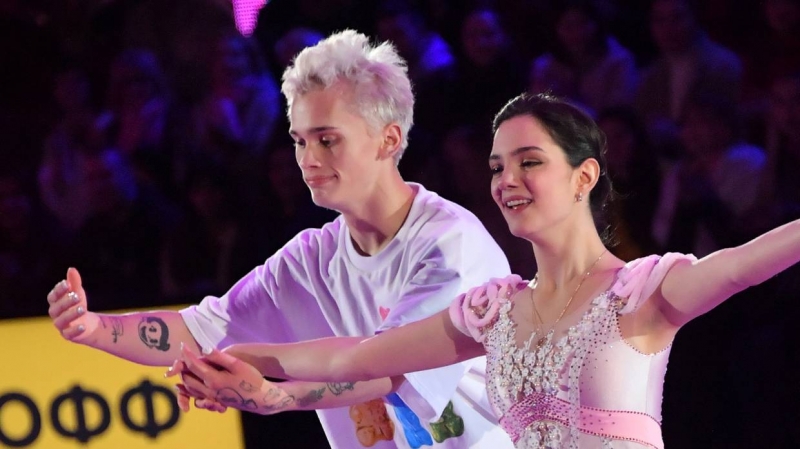 Фигуристка Евгения Медведева переживает за здоровье тренера Тарасовой