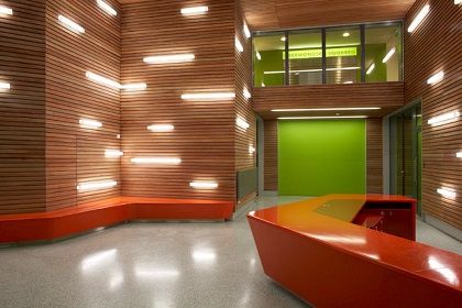 Световые линии: преимущества такого вида освещения