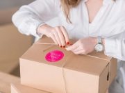 Как отправлять посылки дамой и за границу