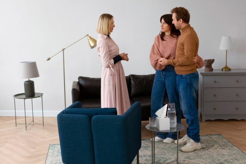 Как снять квартиру на сутки недорого: простая инструкция