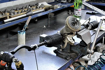 Замена рулевой рейки: советы для автолюбителей
