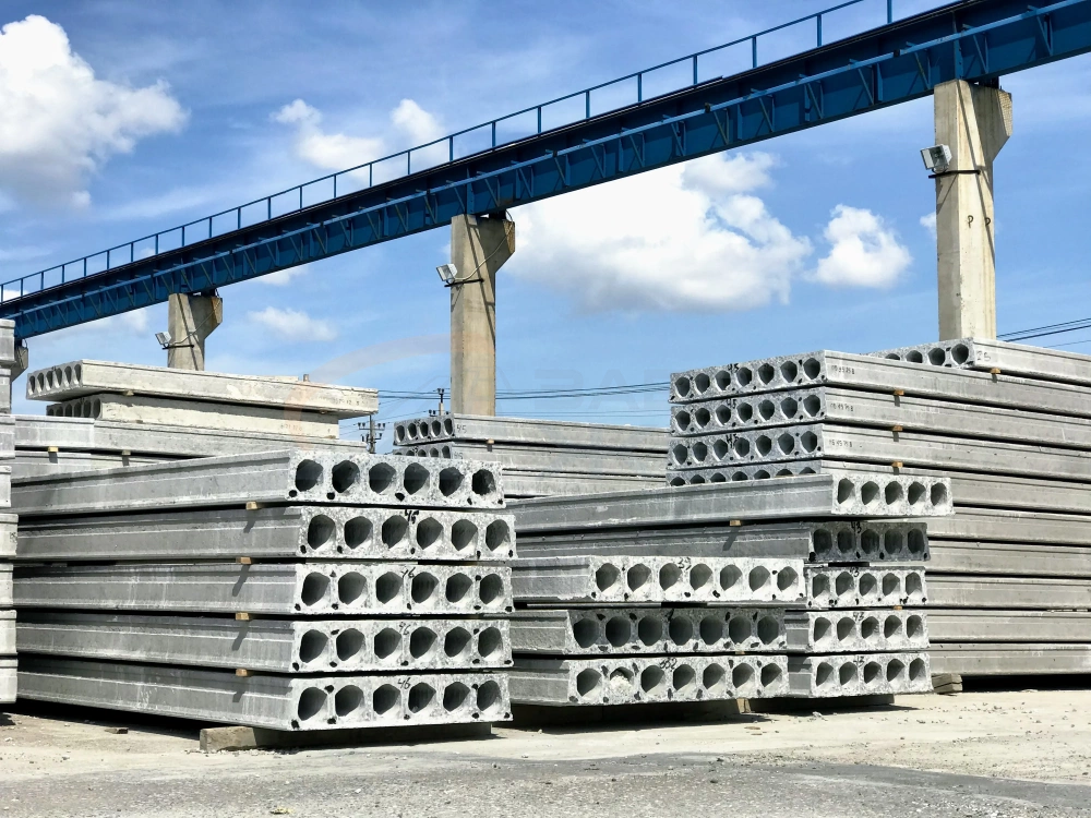 Откосные стенки, железобетонный фундамент и перемычки ЖБИ